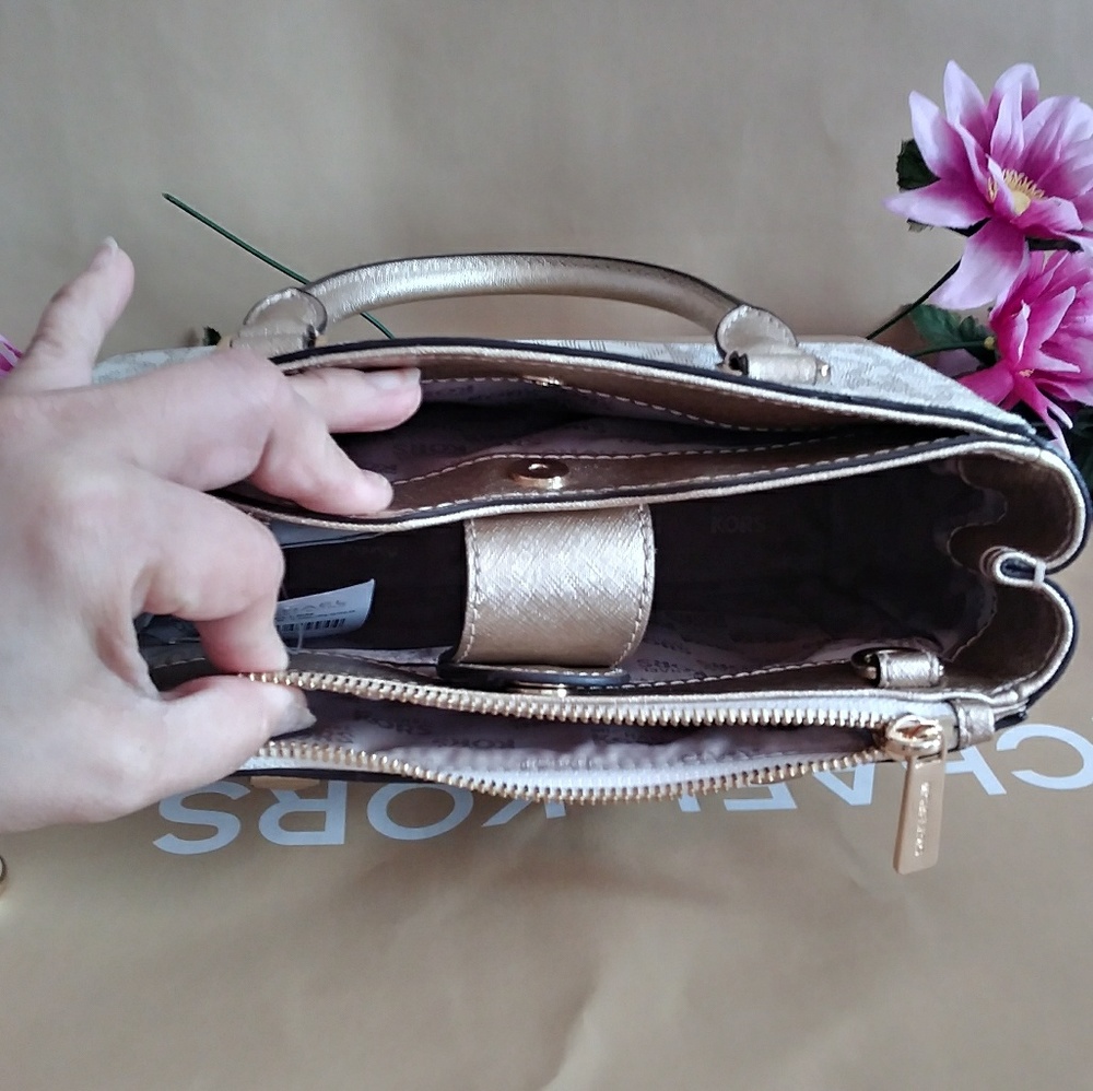 NWT Michael kors purse bag crossbody w/ wallet set - Picture 6 of 8
